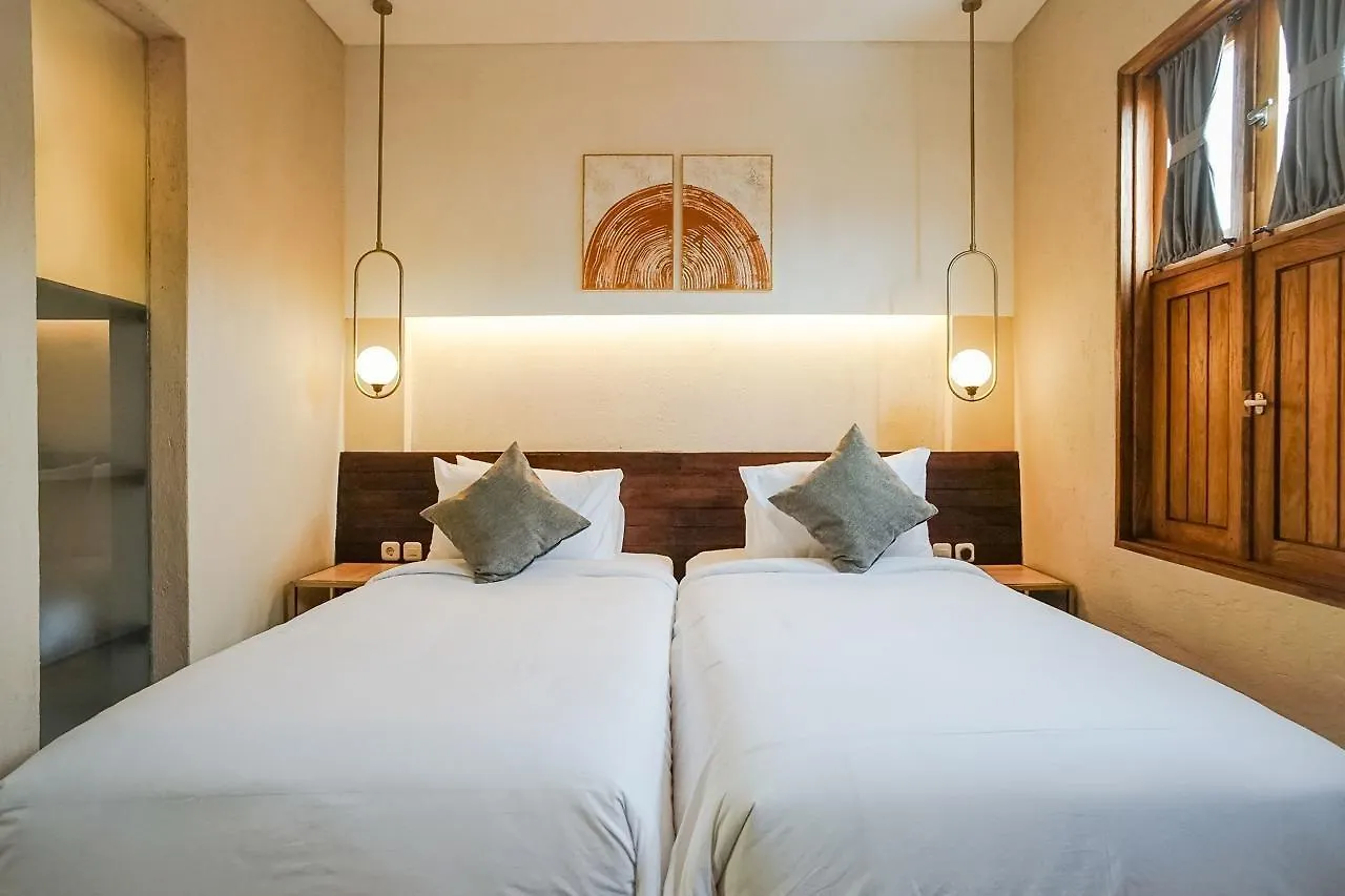 Tanaga Coliving Hotel Seminyak